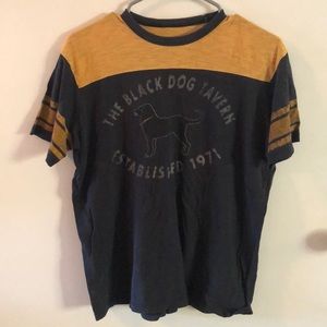 Men’s vintage graphic t-shirt